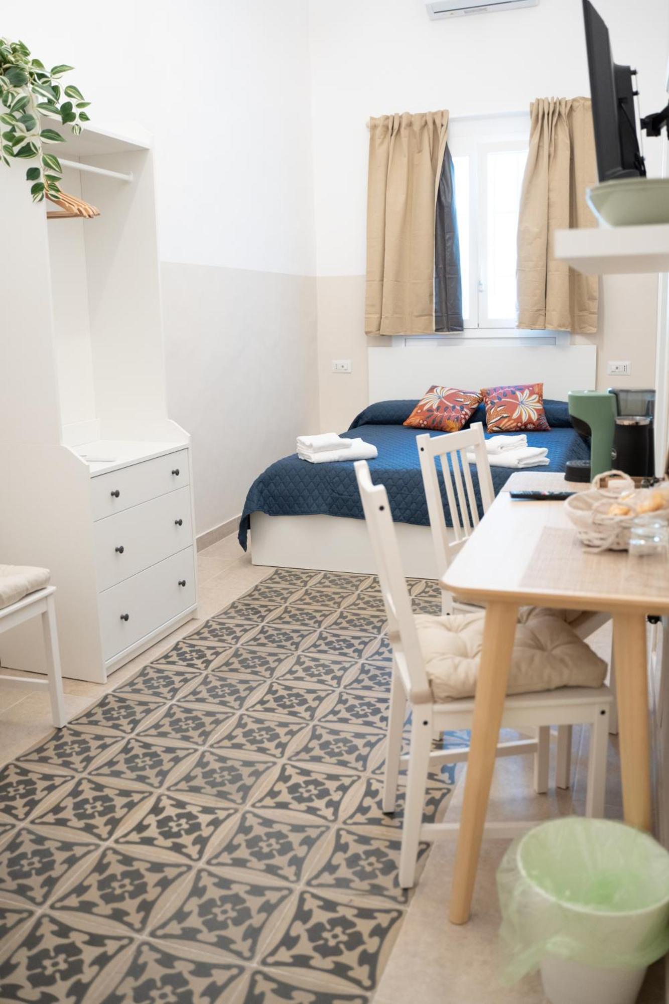 Bed and Breakfast Principe Amedeo 93 Bari Zewnętrze zdjęcie